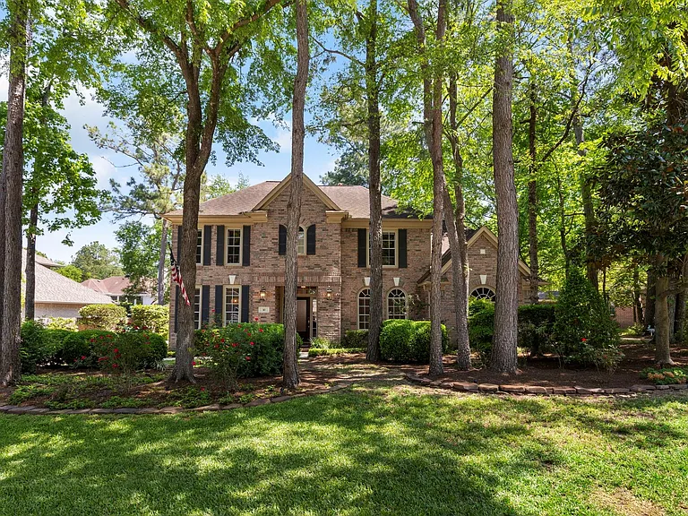 10 Scenic Mill Pl — Photo 1