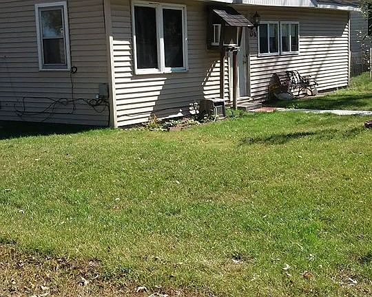 2nd image of 130 Kimball Ave