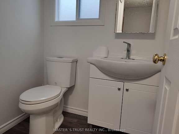 5th image of 360 Imperial Rd S