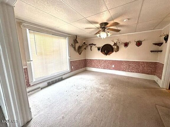 3rd image of 5246 Kissell Ave