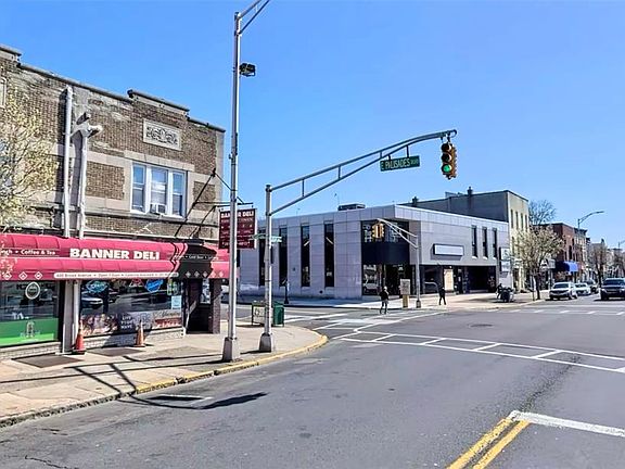 2nd image of 402 Broad Ave
