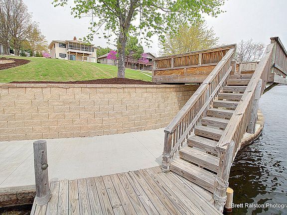 4th image of 18 Cargill Ln