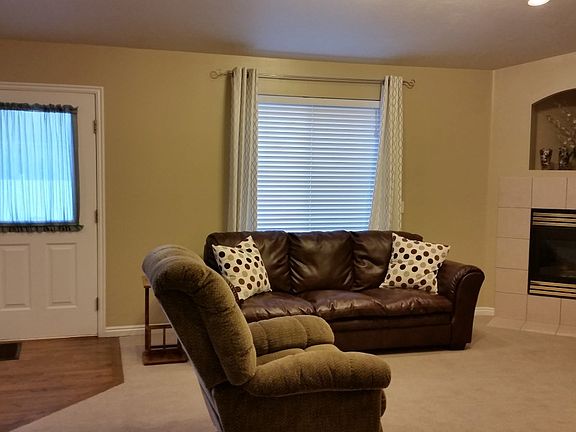 2nd image of 10152 S Tranmere Ave