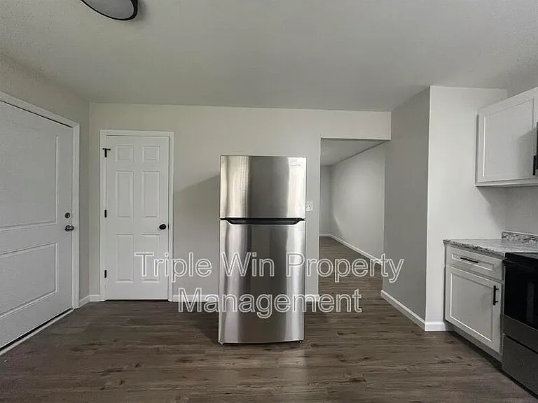 1014 Sunridge Trl W — Photo 20