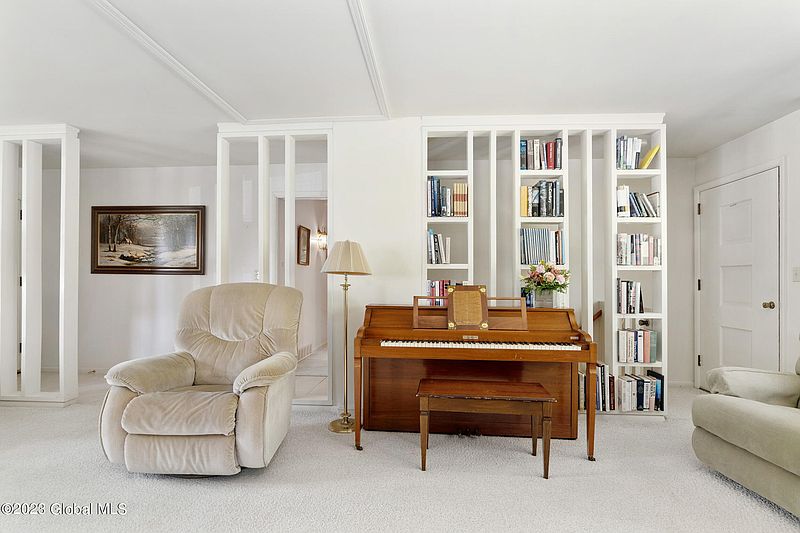 4th image of 4 Beechwood Avenue
