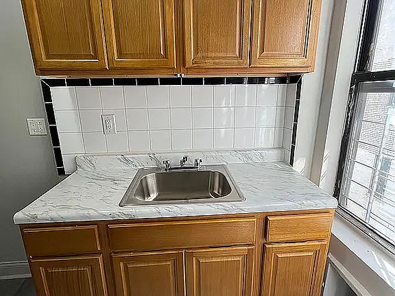 3rd image of 1401 Ocean Ave APT 4B