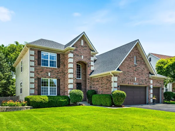2815 Forest Creek Ln, Naperville, IL 60565