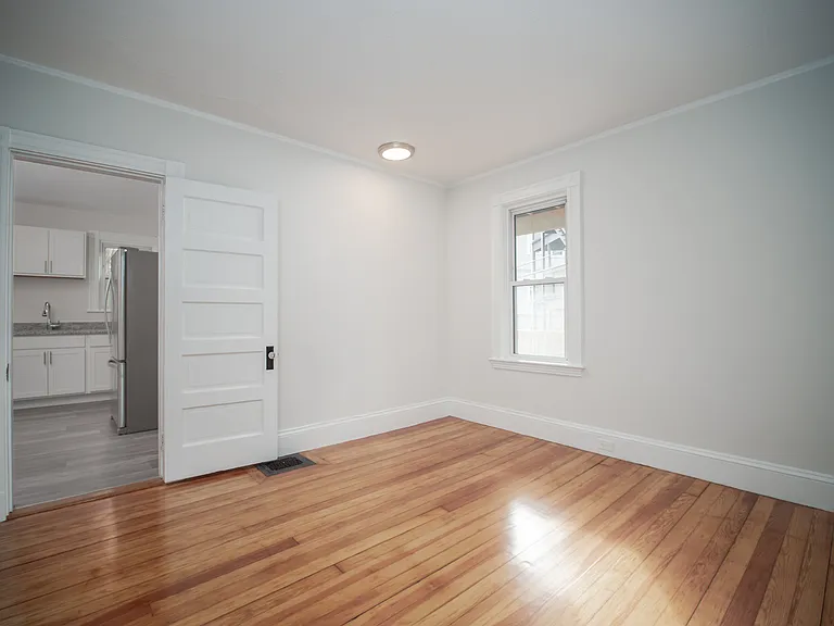 354 Beacon St #2 — Photo 34