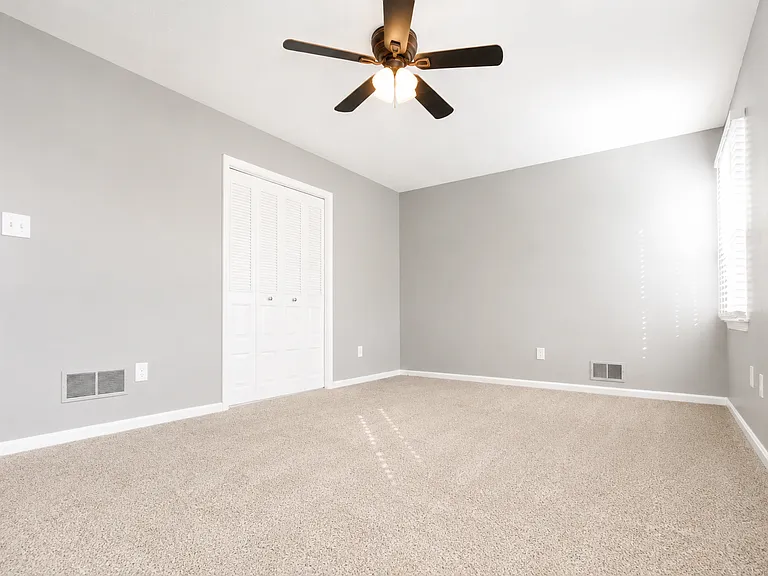 4909 Stony Brook Dr — Photo 6