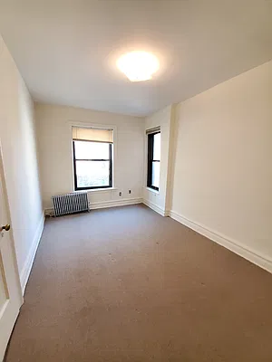 Rented by Astoria Realty | media 2