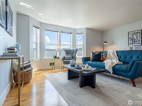 2nd image of 209 N 39th Street #304