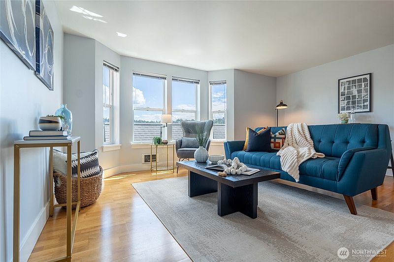 2nd image of 209 N 39th Street #304