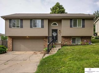14821 N St, Omaha, NE 68137