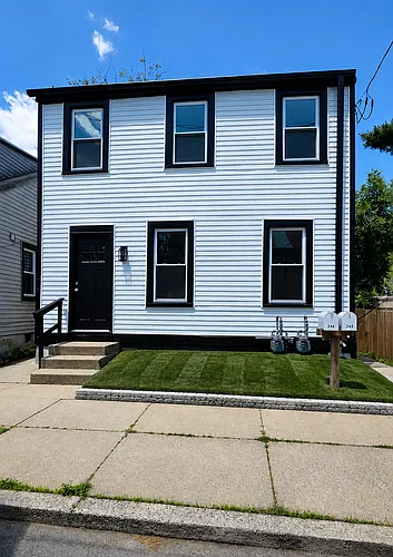 751 High St Photo 1