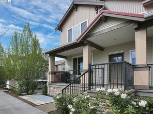655 NW 118th Ave UNIT 104, Portland, OR 97229