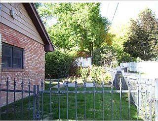 2nd image of 1449 Rimrock Rd