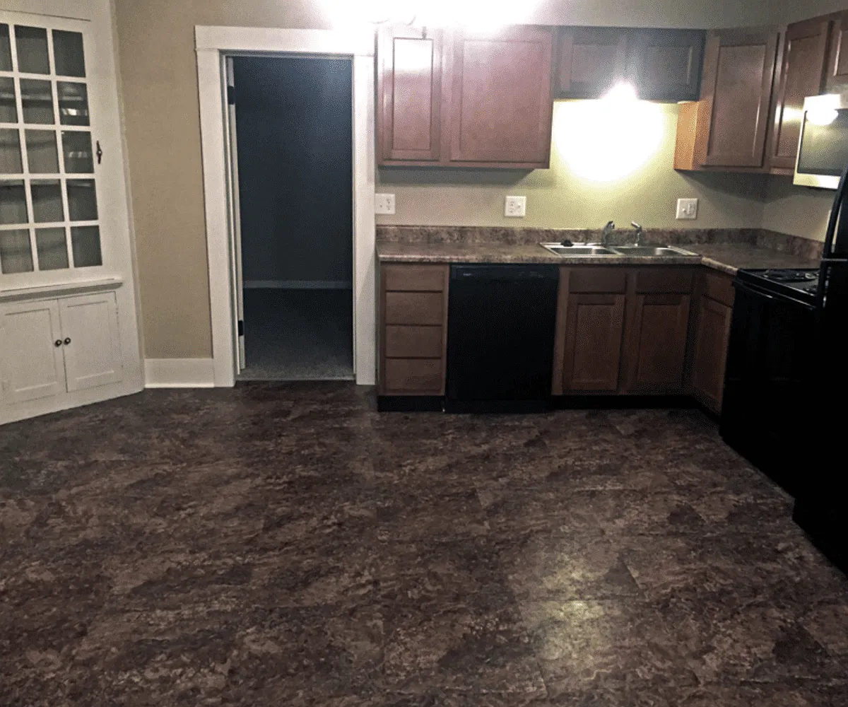 3 bed, 1264 sqft, $1,250 — Photo 2