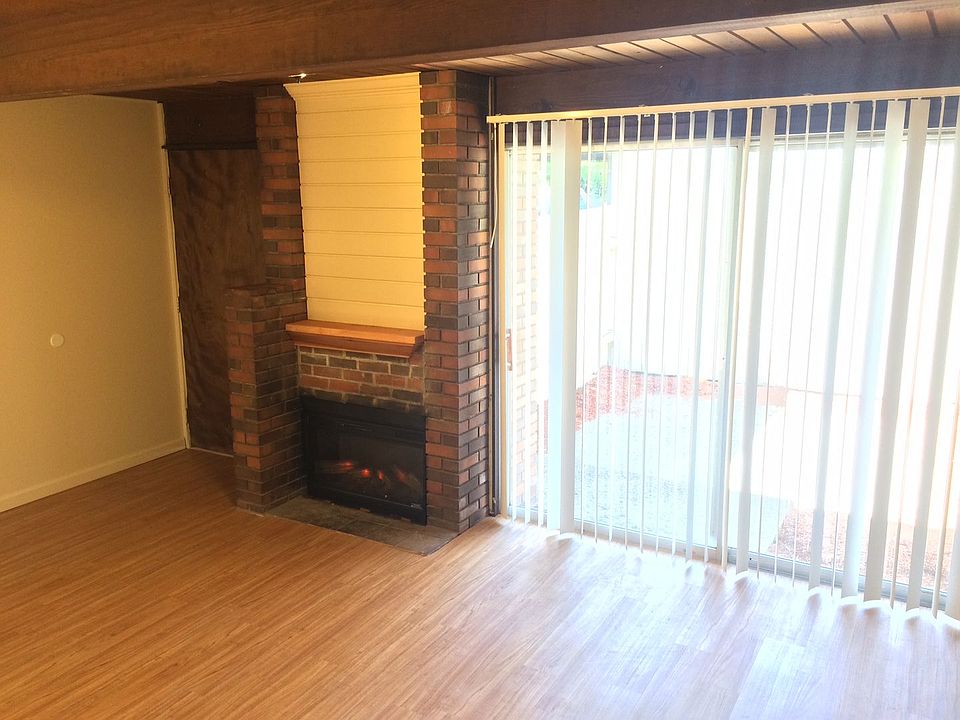 1st image of 1501 NW Woodland Dr #1503
