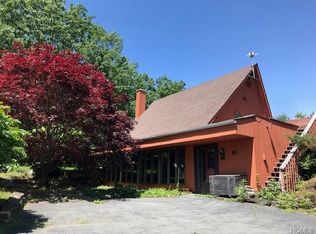69 Flaherty Dr, Bloomingburg, NY 12721
