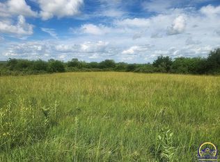 6800 SW Valencia Rd, Auburn, KS 66402