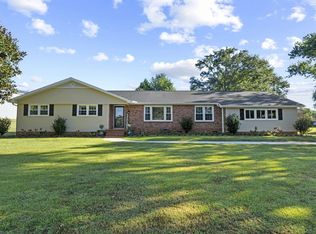 34 Rollingreen Rd, Greer, SC 29651