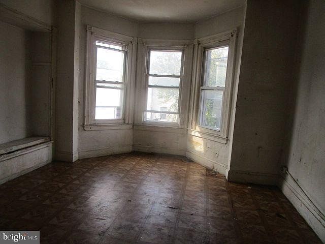 2nd image of 3117 F St