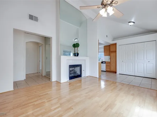 329 Seine Way #329, Henderson, NV 89014