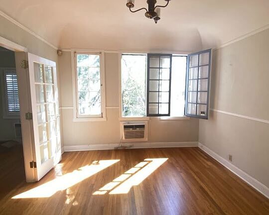 2nd image of 801 N Alta Vista Blvd #801