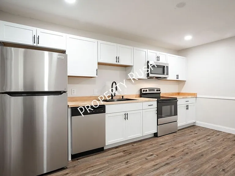 7714 Nautical Way #A — Photo 4