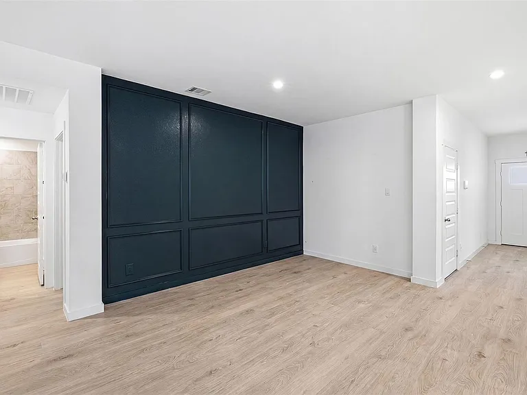 31814 Hallington Hill Ln — Photo 3