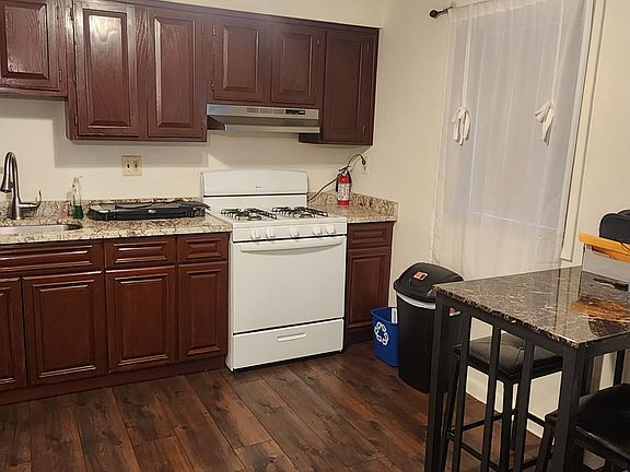 3rd image of 387 Union Ave APT 2