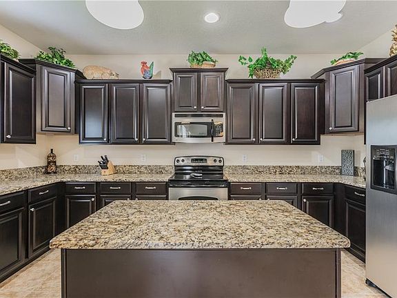 4th image of 20432 Carolina Cherry Ct