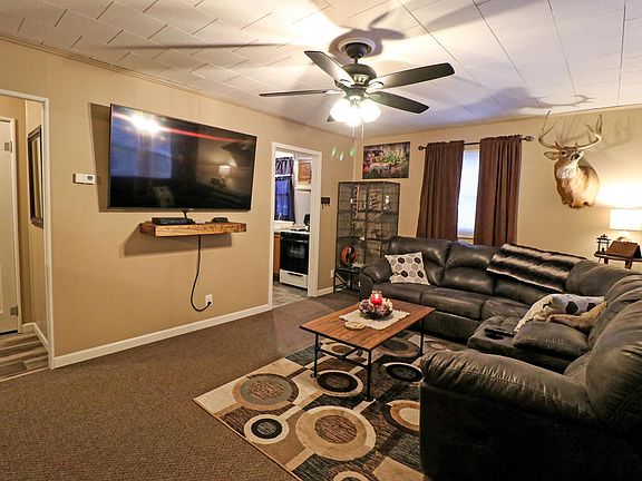 2nd image of 1418 Oak Ct