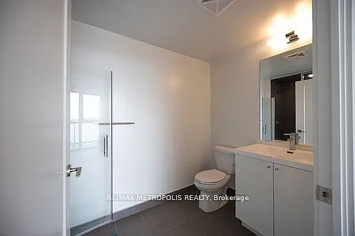 2545 Simcoe St N #412 — Photo 5