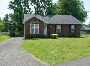 4127 Timothy Ln, Shively, KY 40216