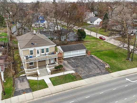 5th image of 85 E Terra Cotta Ave