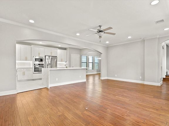 5th image of 1518 Bingham St Unit B