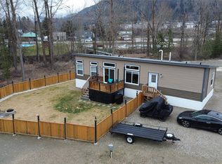 235 Aylmer Rd, Chase, BC V0E 1M1