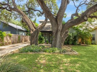 216 Lessin Ln, Austin, TX 78704