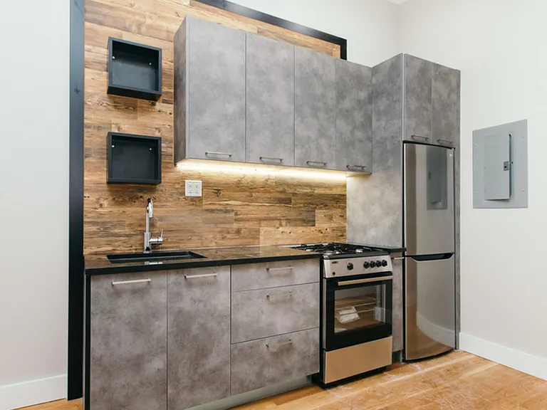 222 New York Ave #3 — Photo 1