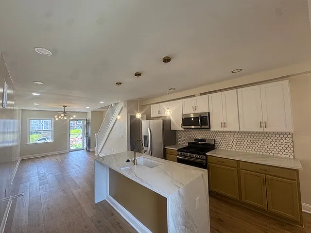 3804 Colborne Rd — Photo 4