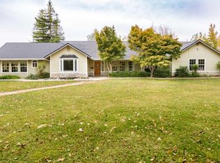 4960 Happy Valley Rd, Anderson, CA 96007