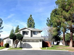 8008 Kenton Ct, Highland, CA 92346