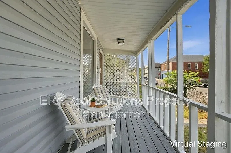 2 bed, 1.0 bath, 1106 sqft, $1,050 — Photo 4