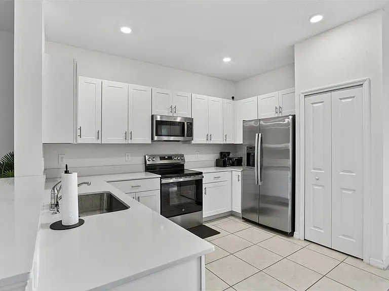 36139 Risa Michele St — Photo 8