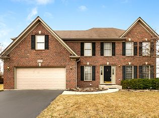 4727 Chokeberry Dr, Naperville, IL 60564