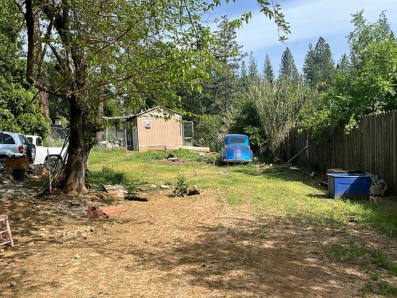 4th image of 11262 Yankee Hill Rd