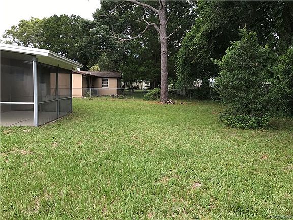 4th image of 2140 W Gardenia Dr