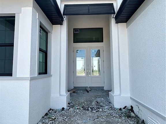2nd image of 3334 NW 47th Ave