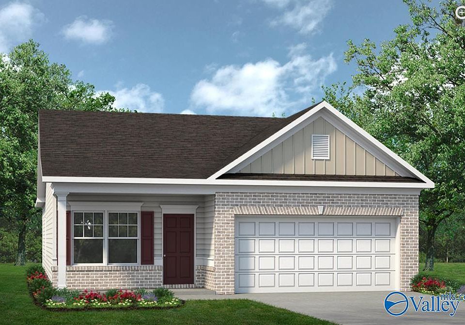 1st image of 213 Fairbrook Dr